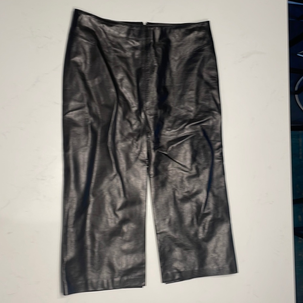 Gucci Black Leather skirt size 44